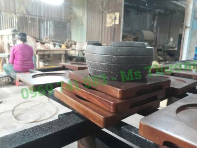 Đế Gỗ Lót Nồi Gang Tròn