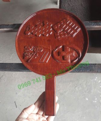 Quạt Tay Cầm Tròn Bằng Gỗ Họa Tiết
